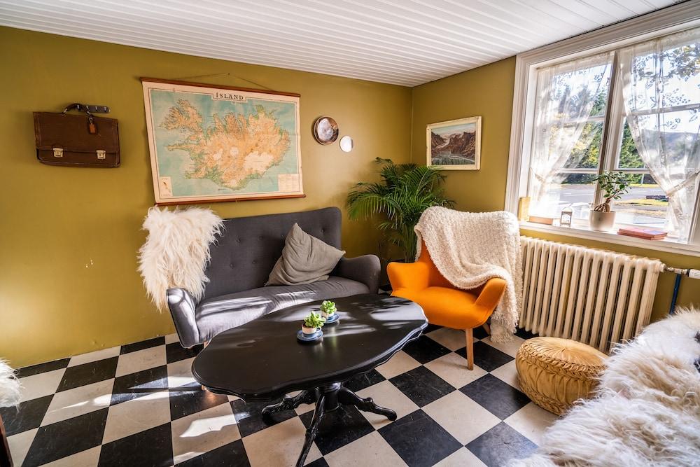 Skyr Guesthouse Hveragerdi Esterno foto